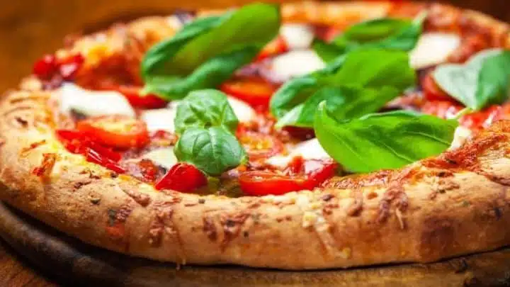 Voglia di Pizza? Consegna Pizza a Domicilio con fattorino.it